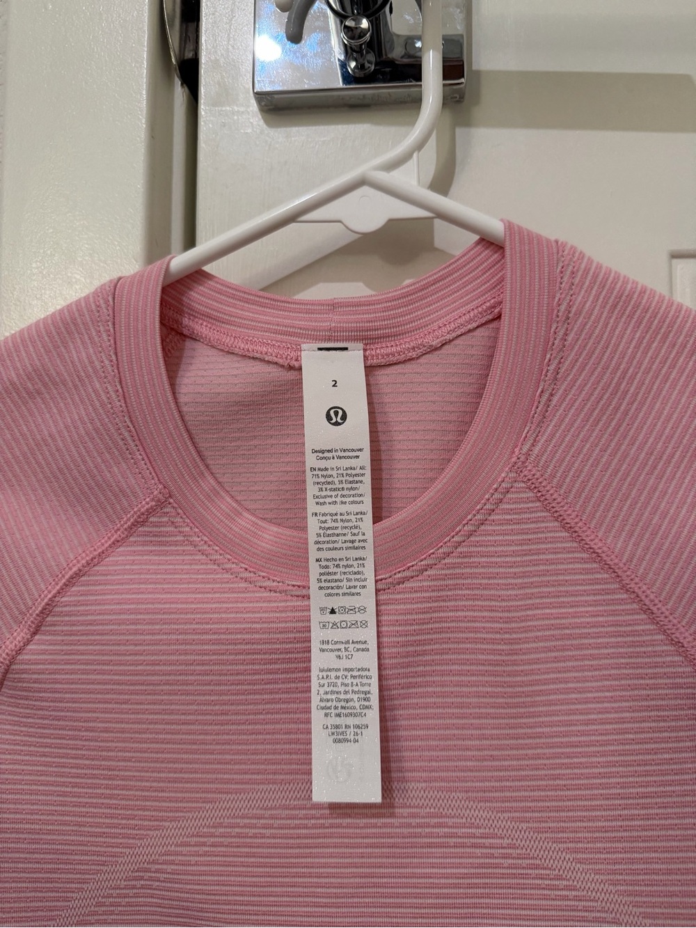 Lululemon Swiftly Tech Cropped Short Sleeve Pink Pearl/Candy Cloud - Picture 2 of 5